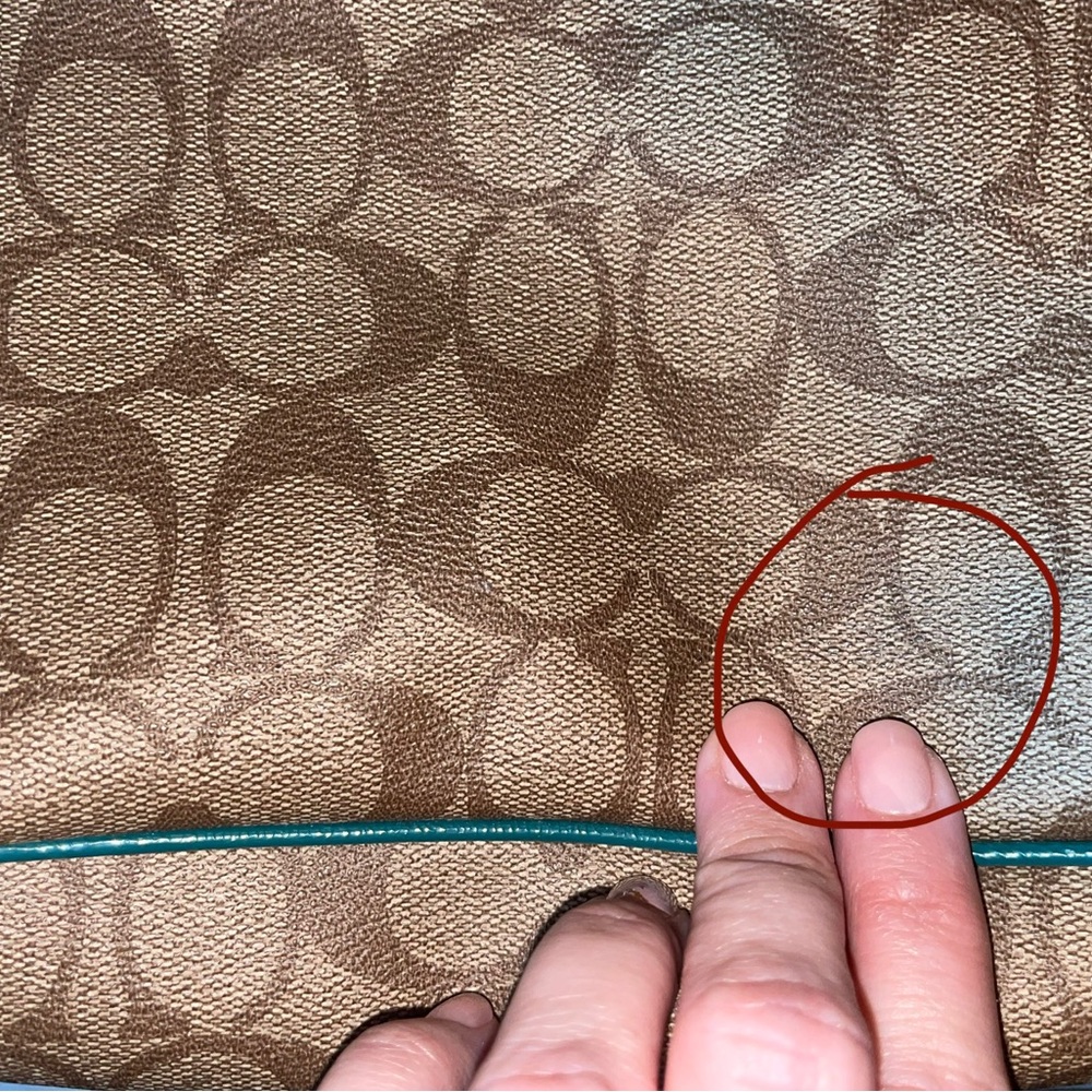 Coach shoulder bag - Picture 9 of 11